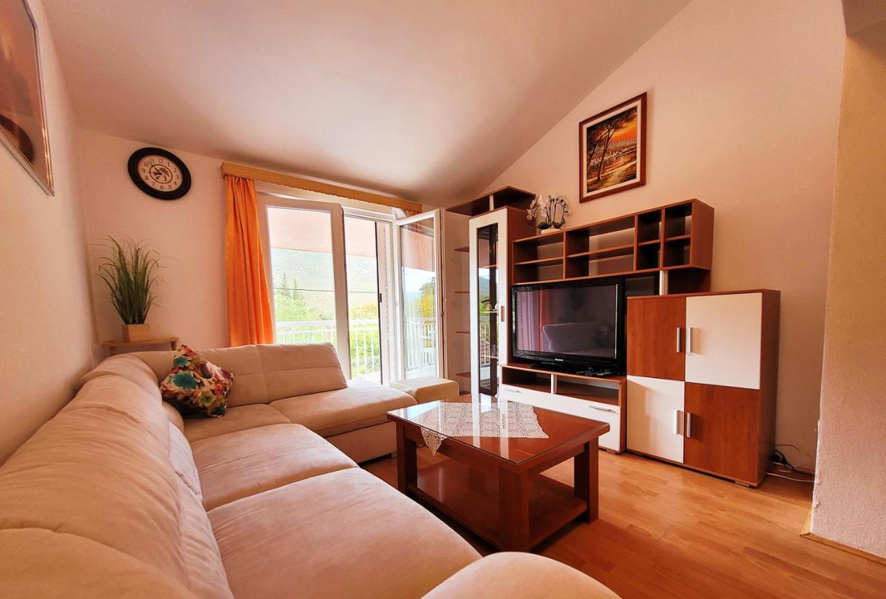 Luxury Villa Poquito Zagvozd Esterno foto