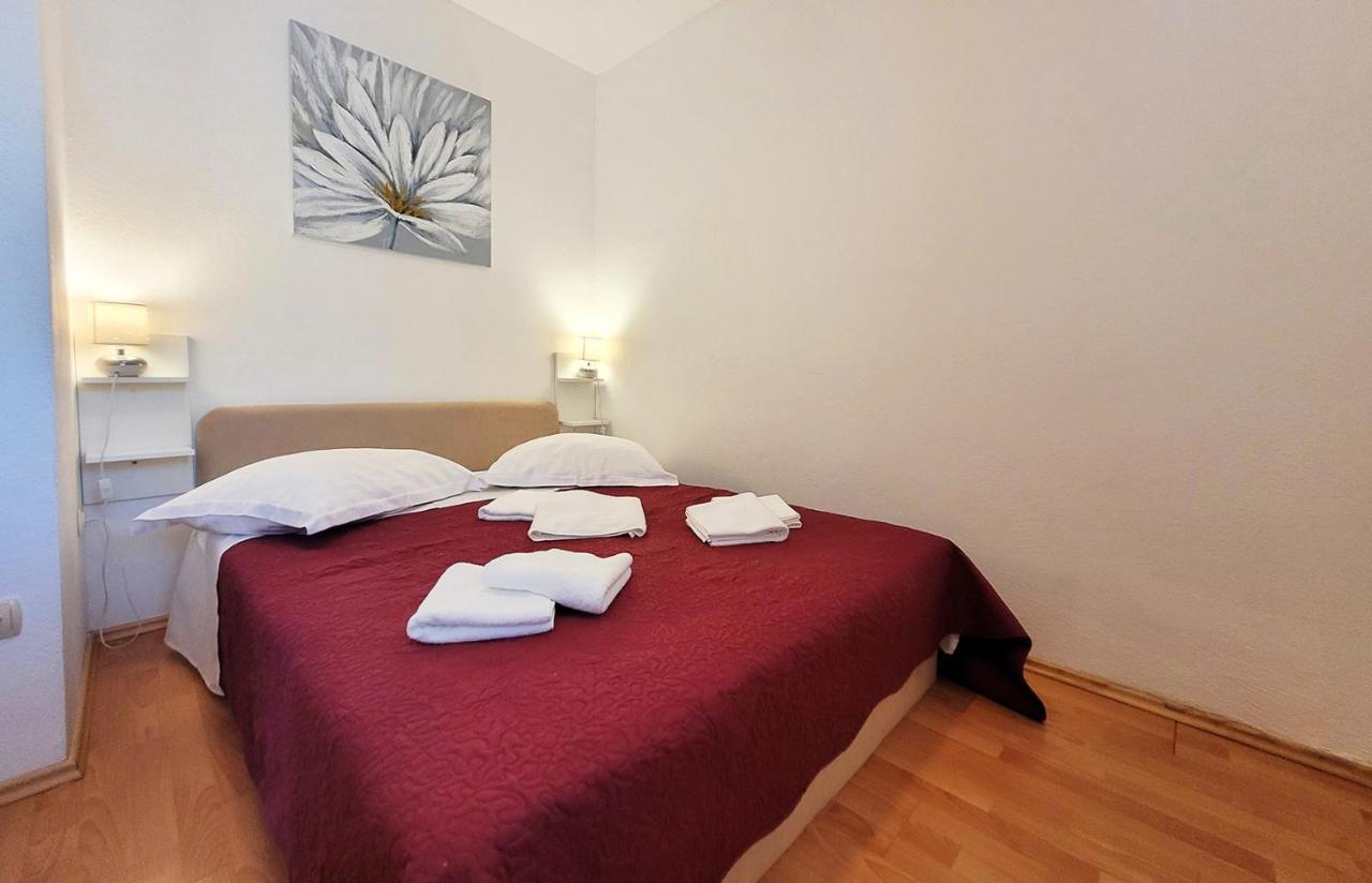 Luxury Villa Poquito Zagvozd Esterno foto