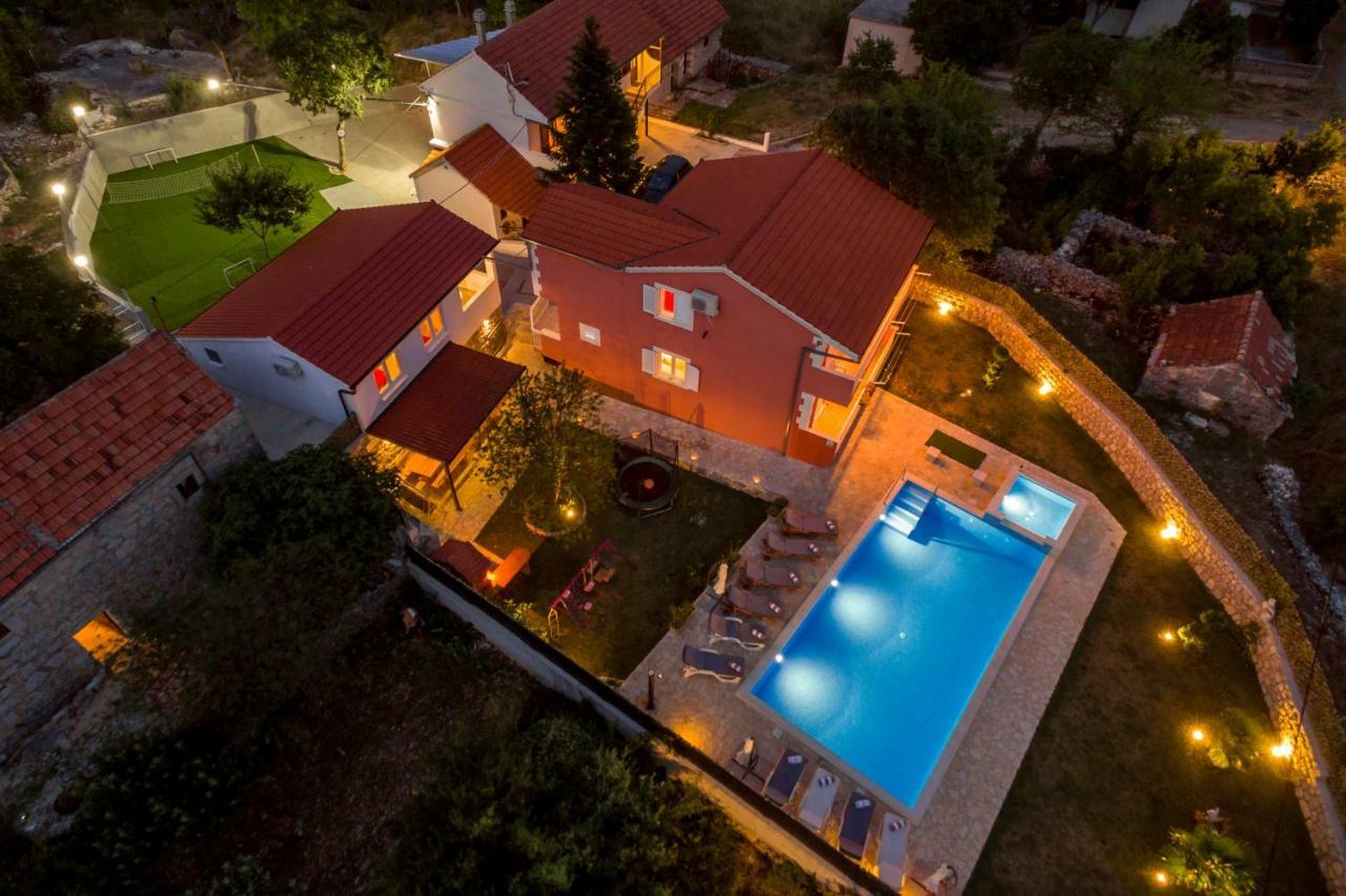 Luxury Villa Poquito Zagvozd Esterno foto