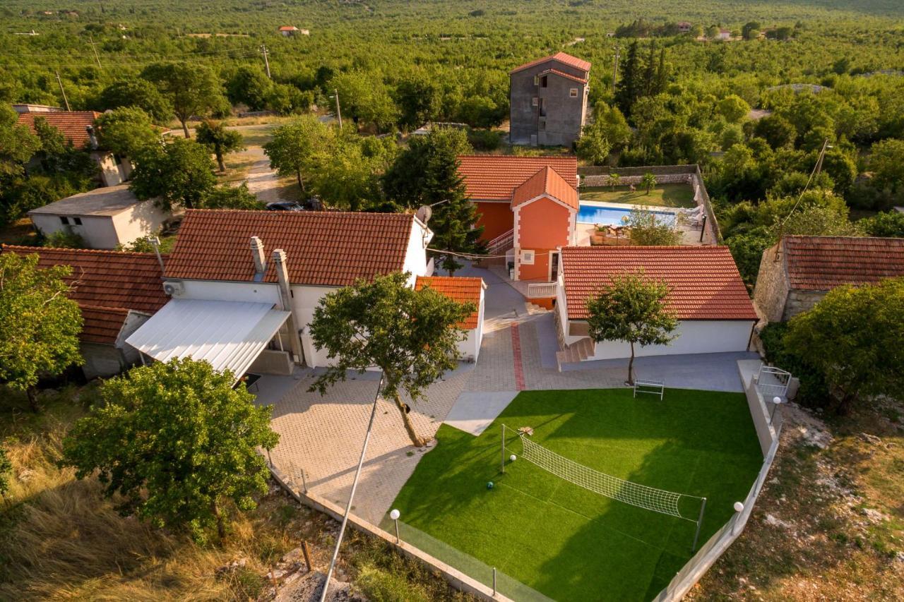 Luxury Villa Poquito Zagvozd Esterno foto